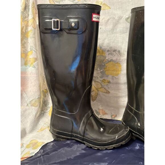 Hunter Original Tall Rain Boots - Gloss Black 17” Tall Size Female 7/male 6 - Picture 2 of 15